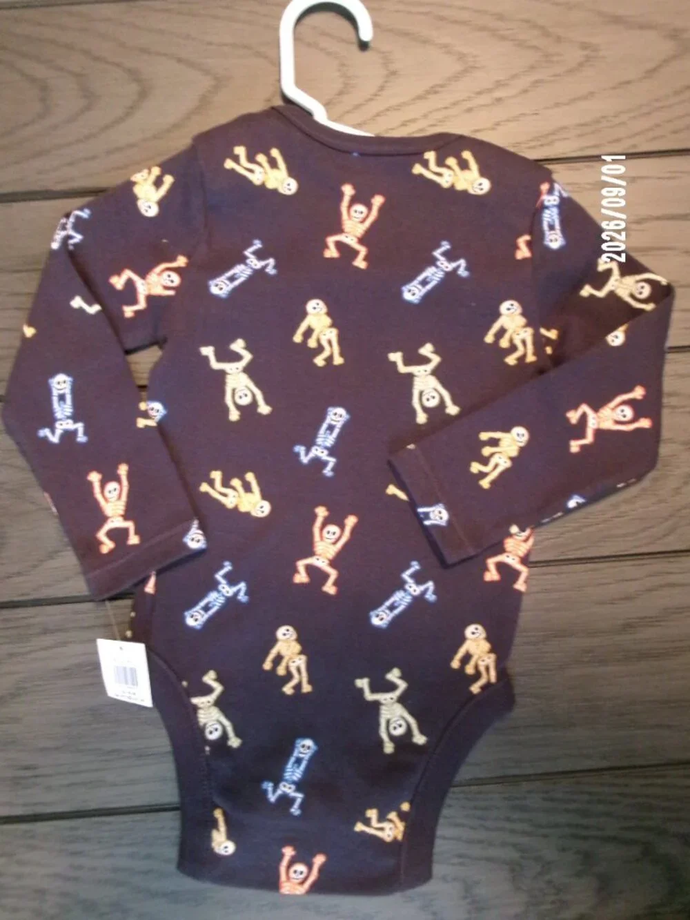 2 Old Navy NWT 12-18M Halloween Bodysuit Set Baby Fall Halloween Ghosts etc
